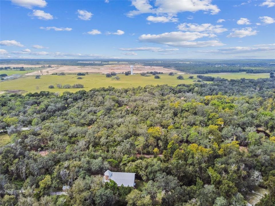 На продажу: $169,000 (3.69 acres)