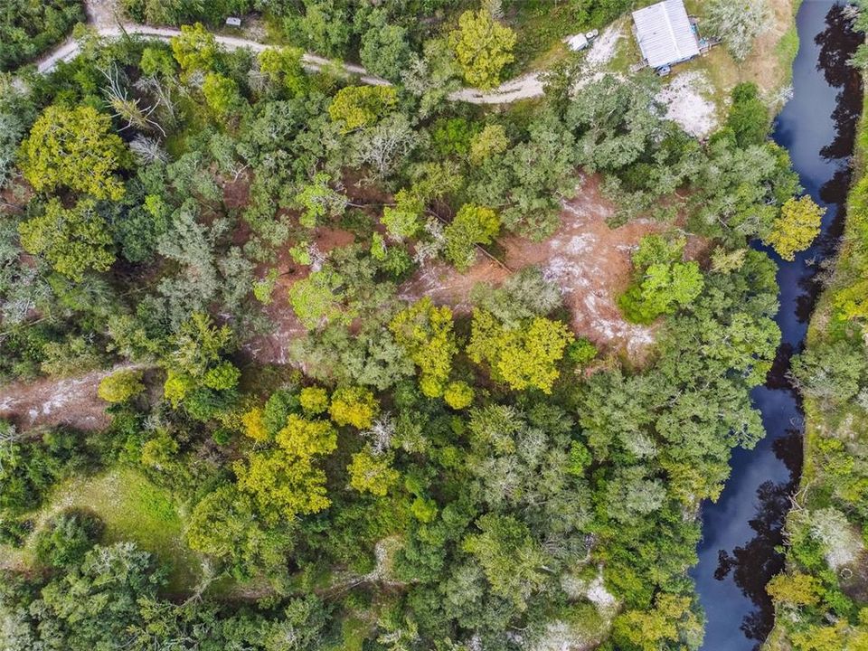 На продажу: $169,000 (3.69 acres)