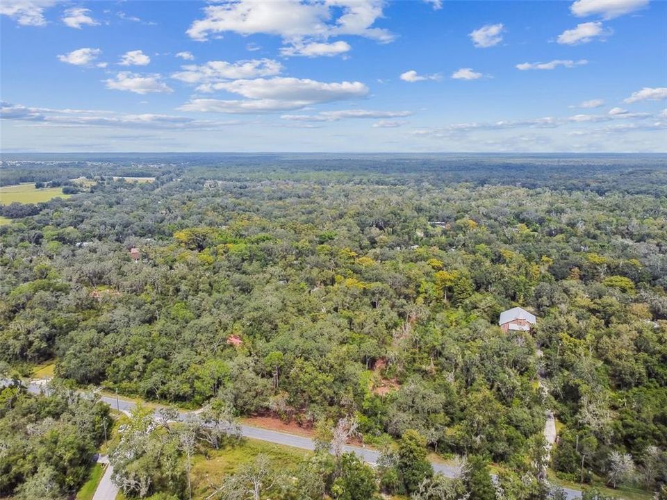 На продажу: $169,000 (3.69 acres)