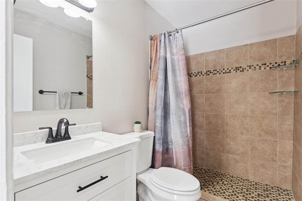 待售: $299,500 (3 贝兹, 2 浴室, 1141 平方英尺)