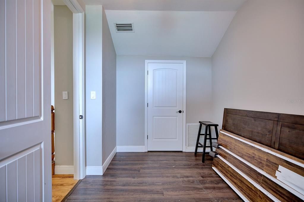 En Venta: $659,000 (3 camas, 2 baños, 2546 Pies cuadrados)