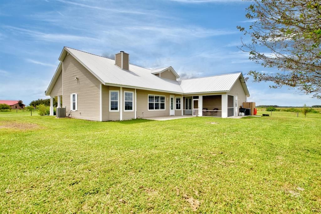 En Venta: $659,000 (3 camas, 2 baños, 2546 Pies cuadrados)