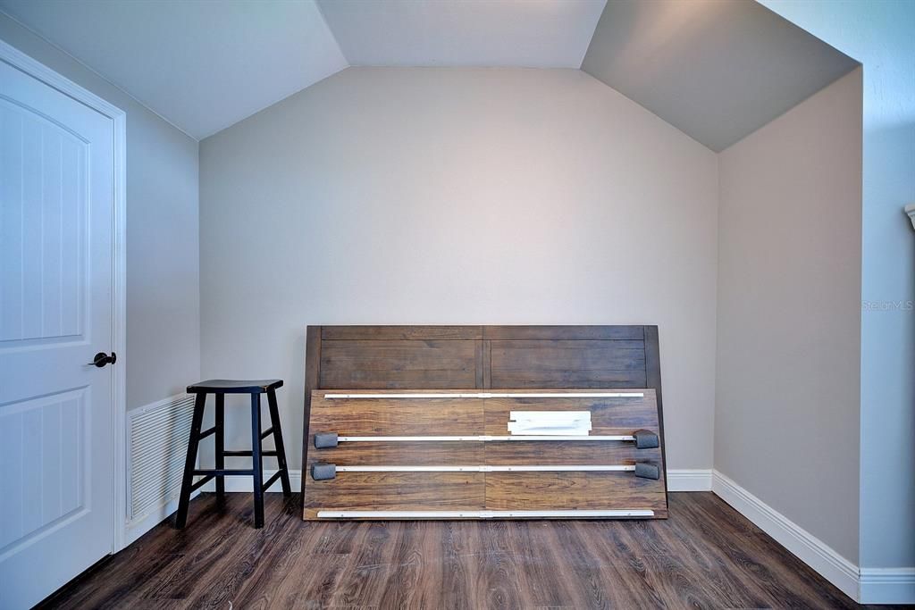 En Venta: $659,000 (3 camas, 2 baños, 2546 Pies cuadrados)