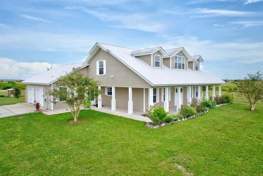 En Venta: $659,000 (3 camas, 2 baños, 2546 Pies cuadrados)