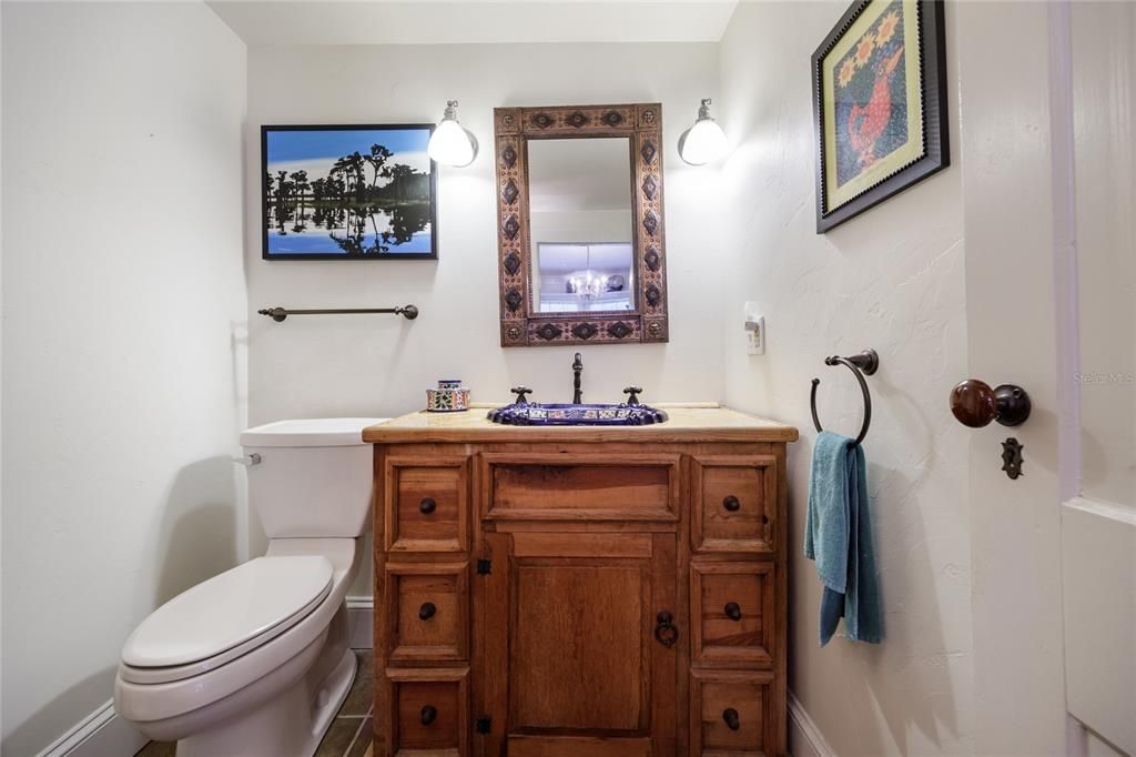 For Sale: $470,000 (3 beds, 2 baths, 2439 Square Feet)