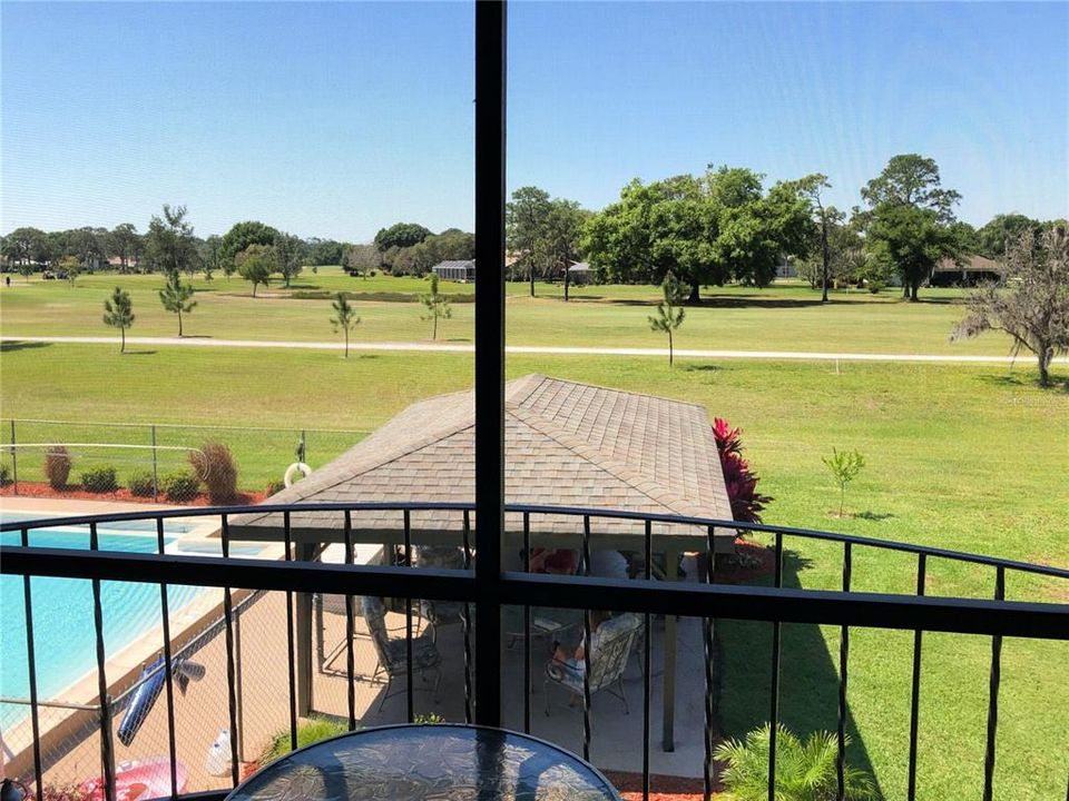 待售: $159,900 (2 贝兹, 2 浴室, 1136 平方英尺)