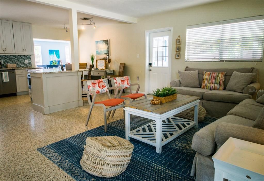 For Sale: $775,000 (3 beds, 2 baths, 1438 Square Feet)