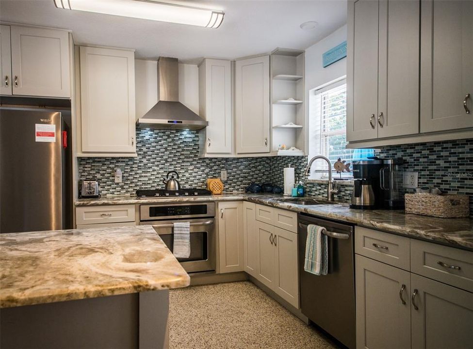 For Sale: $775,000 (3 beds, 2 baths, 1438 Square Feet)