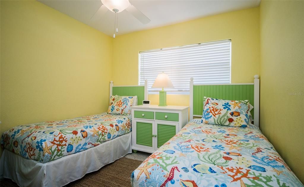 For Sale: $775,000 (3 beds, 2 baths, 1438 Square Feet)