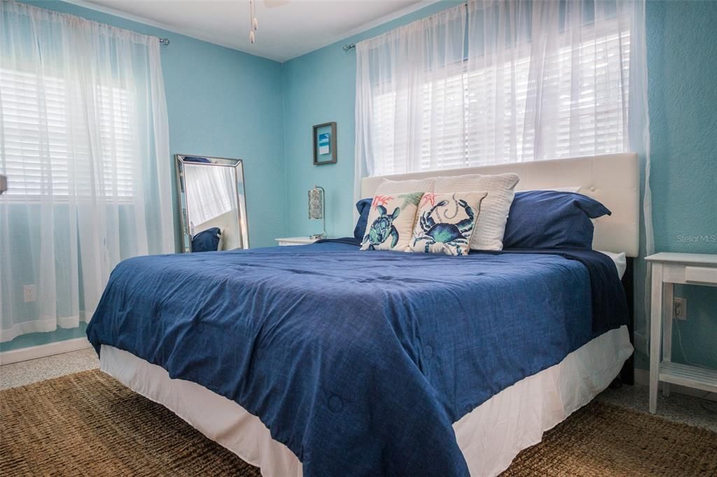 For Sale: $775,000 (3 beds, 2 baths, 1438 Square Feet)