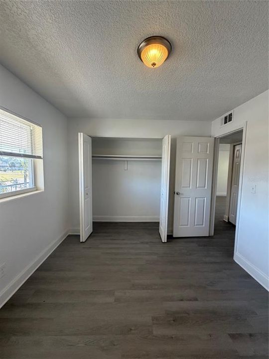 For Rent: $1,890 (2 beds, 1 baths, 700 Square Feet)