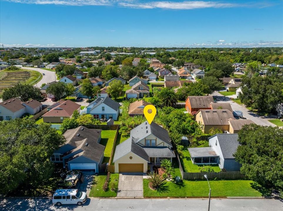 合同活跃: $315,000 (4 贝兹, 2 浴室, 1396 平方英尺)