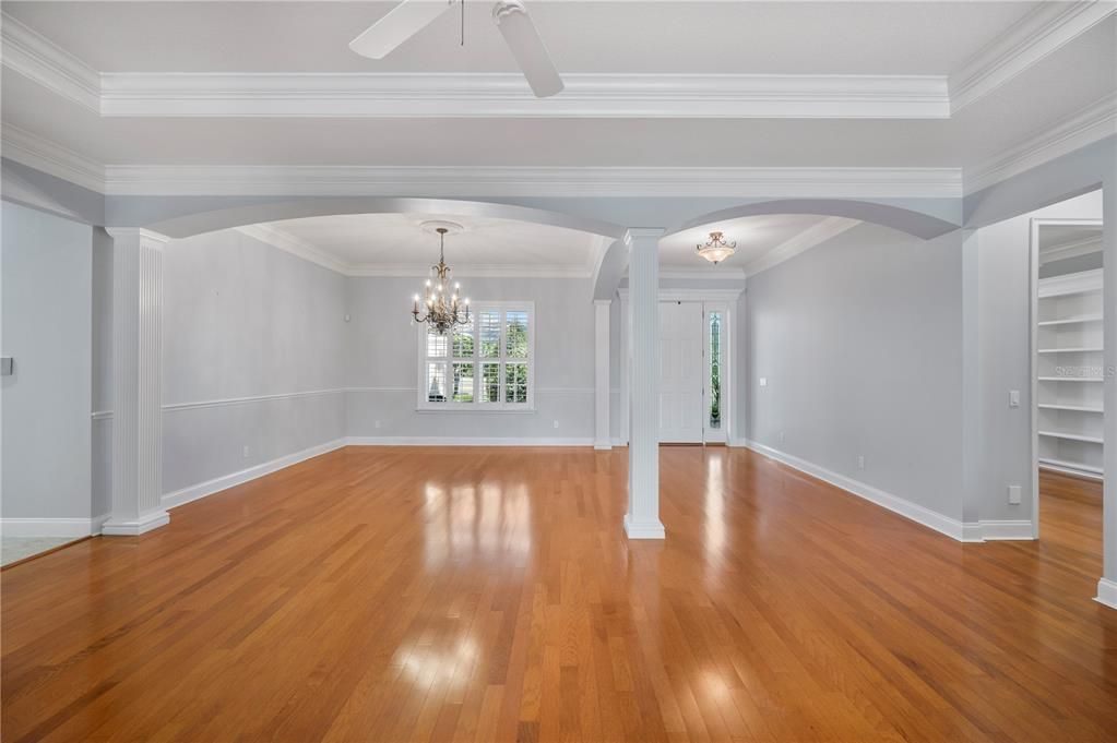 待售: $899,999 (5 贝兹, 4 浴室, 4153 平方英尺)