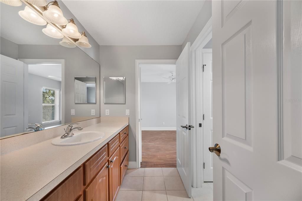 待售: $899,999 (5 贝兹, 4 浴室, 4153 平方英尺)