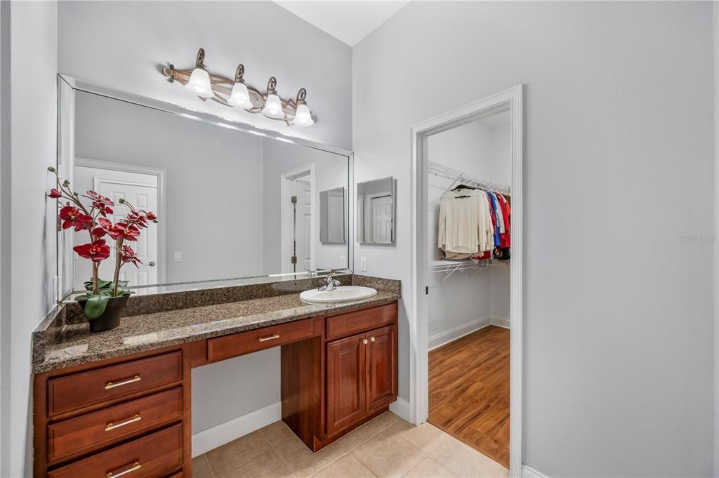 待售: $899,999 (5 贝兹, 4 浴室, 4153 平方英尺)