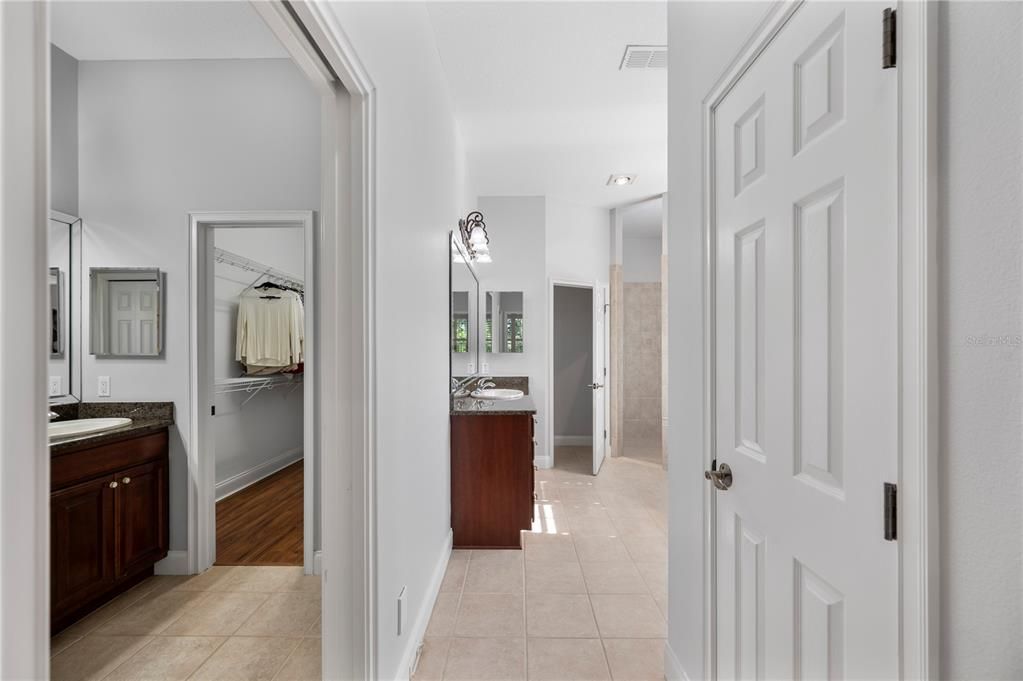 待售: $899,999 (5 贝兹, 4 浴室, 4153 平方英尺)