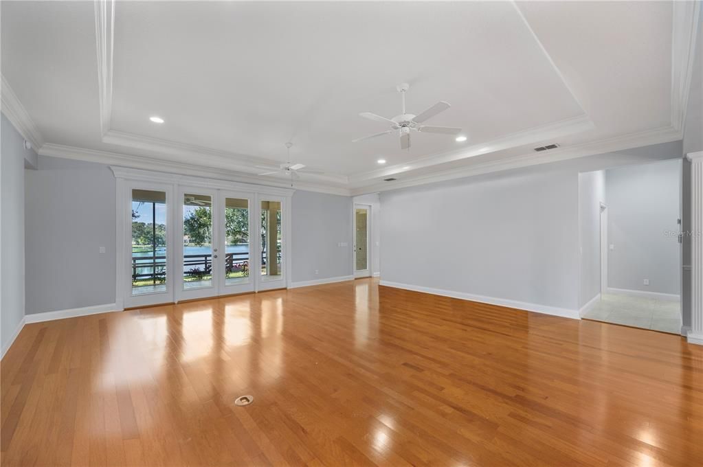 待售: $899,999 (5 贝兹, 4 浴室, 4153 平方英尺)