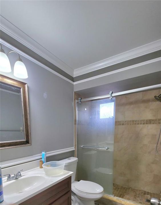 Activo con contrato: $1,750 (3 camas, 2 baños, 1214 Pies cuadrados)