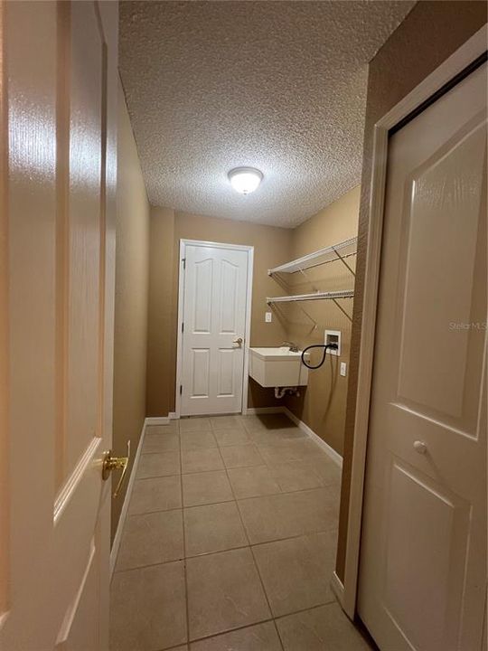 В аренду: $2,170 (3 спален, 2 ванн, 1566 Квадратных фут)