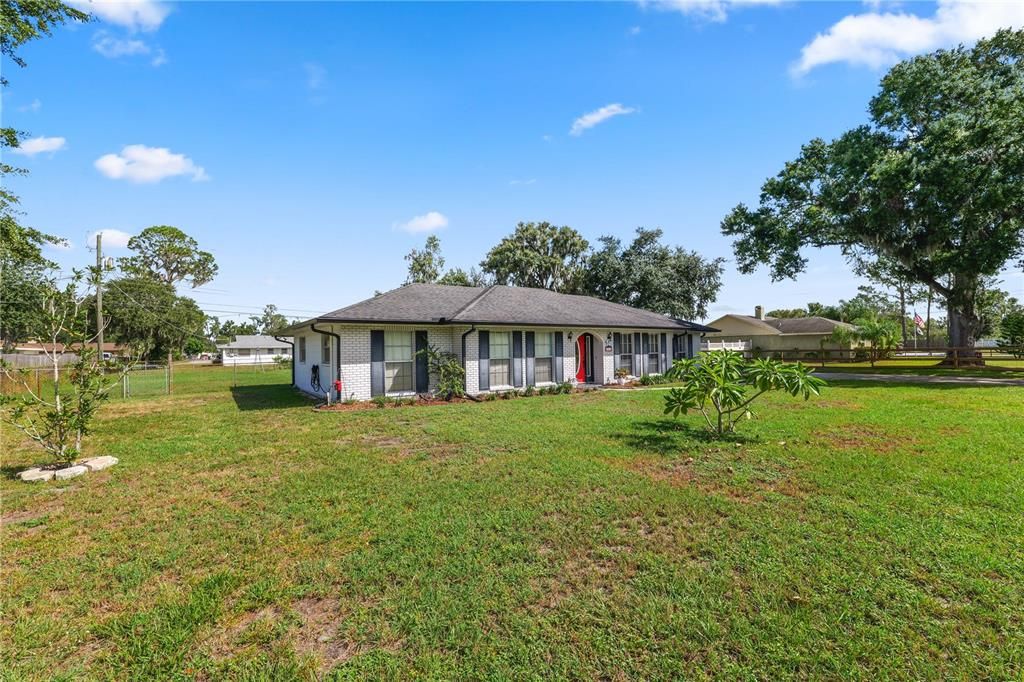 En Venta: $399,000 (3 camas, 2 baños, 1684 Pies cuadrados)