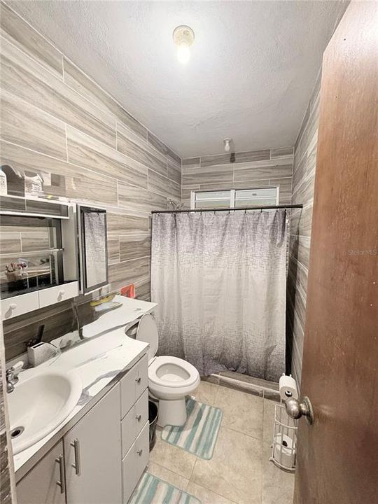 На продажу: $485,000 (14 спален, 6 ванн, 0 Квадратных фут)