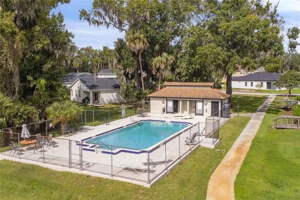 En Venta: $374,900 (4 camas, 3 baños, 1990 Pies cuadrados)