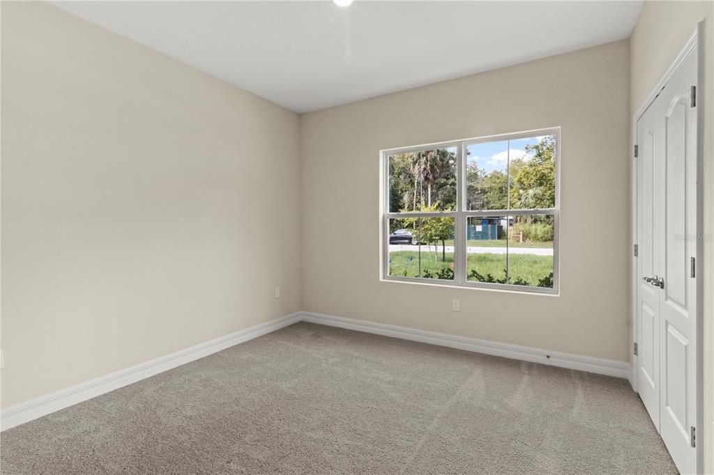 For Sale: $374,900 (4 beds, 3 baths, 1990 Square Feet)