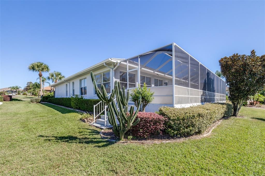 For Sale: $564,900 (3 beds, 2 baths, 2533 Square Feet)