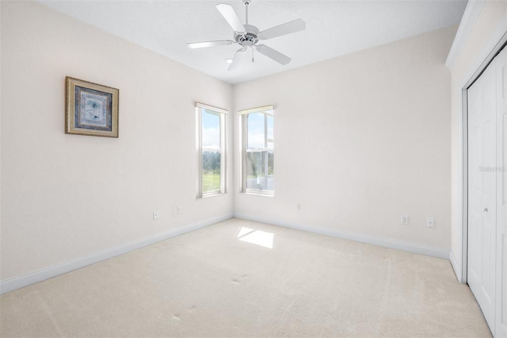 For Sale: $564,900 (3 beds, 2 baths, 2533 Square Feet)