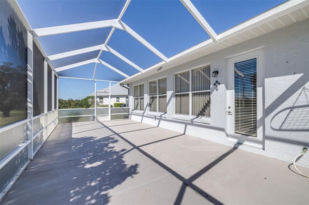 For Sale: $564,900 (3 beds, 2 baths, 2533 Square Feet)