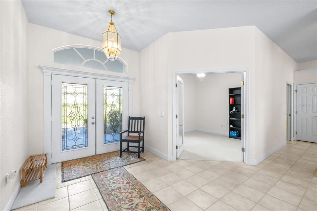 For Sale: $564,900 (3 beds, 2 baths, 2533 Square Feet)