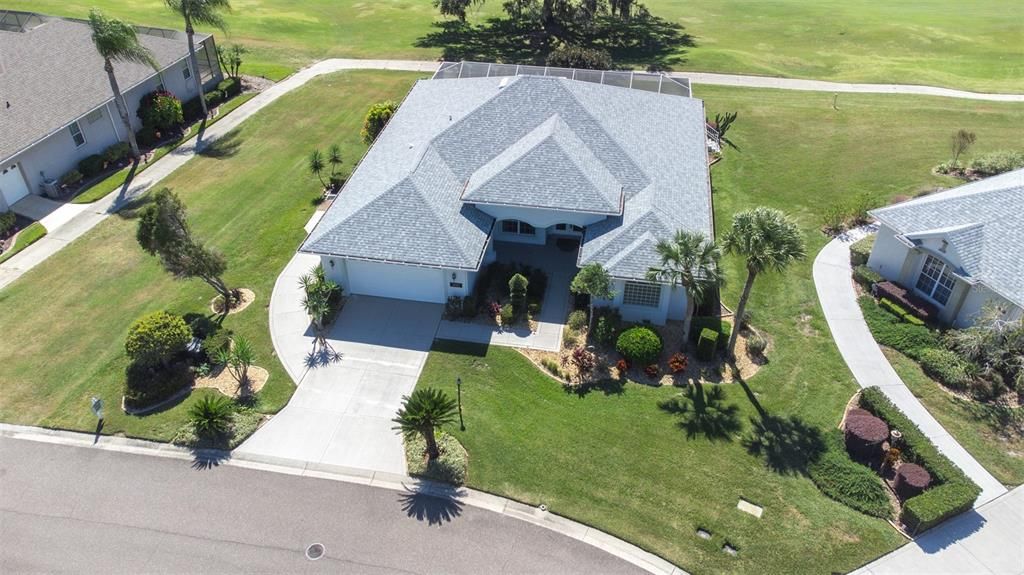 For Sale: $564,900 (3 beds, 2 baths, 2533 Square Feet)