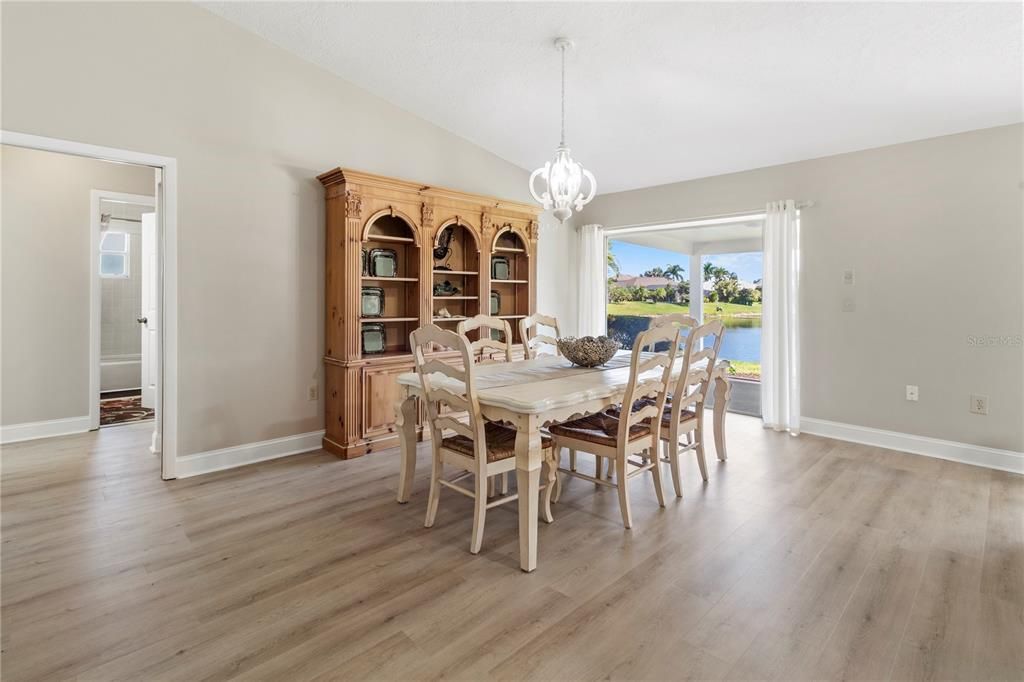 待售: $544,900 (3 贝兹, 2 浴室, 1770 平方英尺)