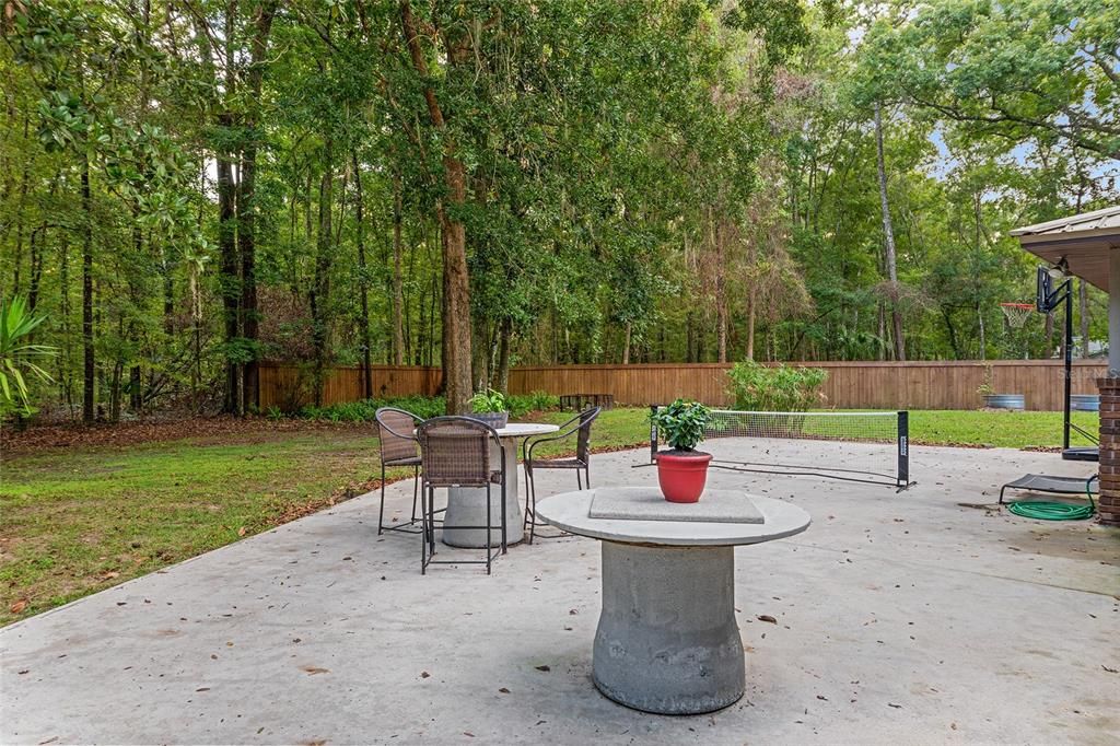 合同活跃: $469,000 (4 贝兹, 3 浴室, 2427 平方英尺)