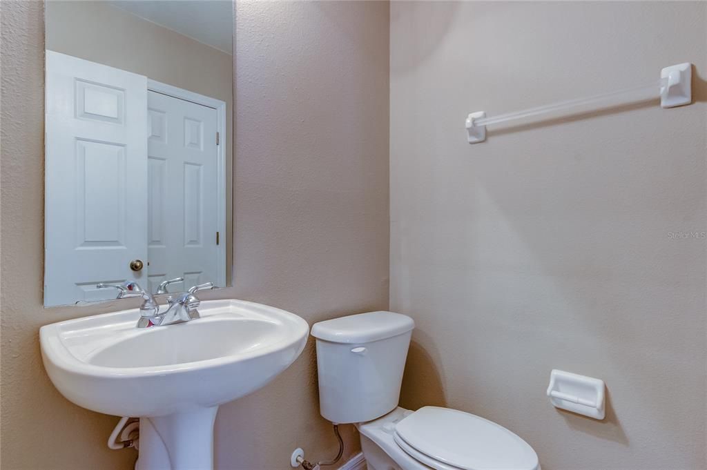 For Rent: $2,000 (3 beds, 2 baths, 1513 Square Feet)