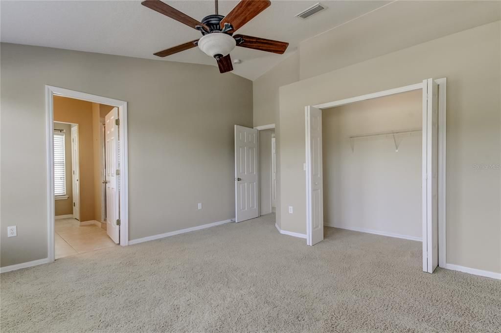 For Rent: $2,000 (3 beds, 2 baths, 1513 Square Feet)