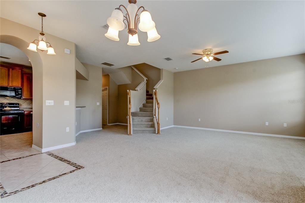 For Rent: $2,000 (3 beds, 2 baths, 1513 Square Feet)