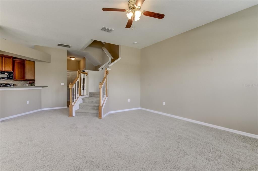 For Rent: $2,000 (3 beds, 2 baths, 1513 Square Feet)