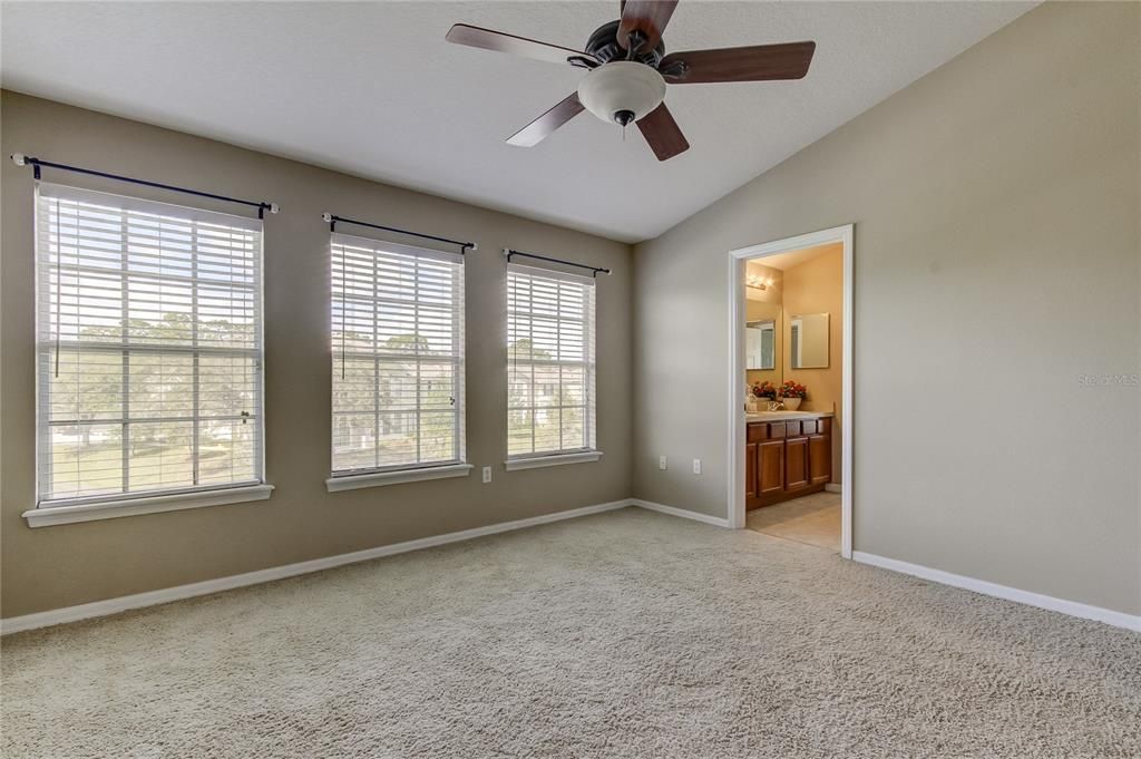 For Rent: $2,000 (3 beds, 2 baths, 1513 Square Feet)