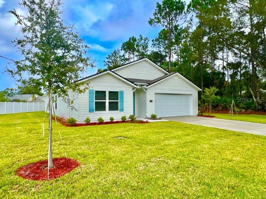 Под контрактом: $345,000 (4 спален, 2 ванн, 1862 Квадратных фут)