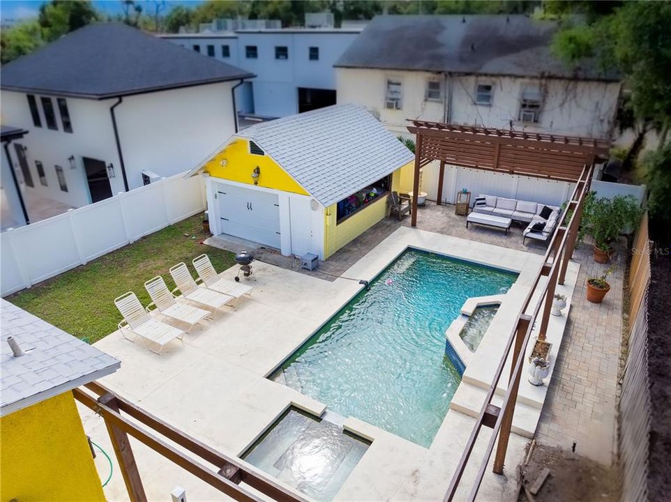 For Sale: $849,000 (5 beds, 2 baths, 2376 Square Feet)