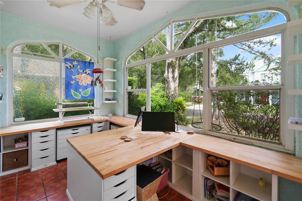 For Sale: $849,000 (5 beds, 2 baths, 2376 Square Feet)