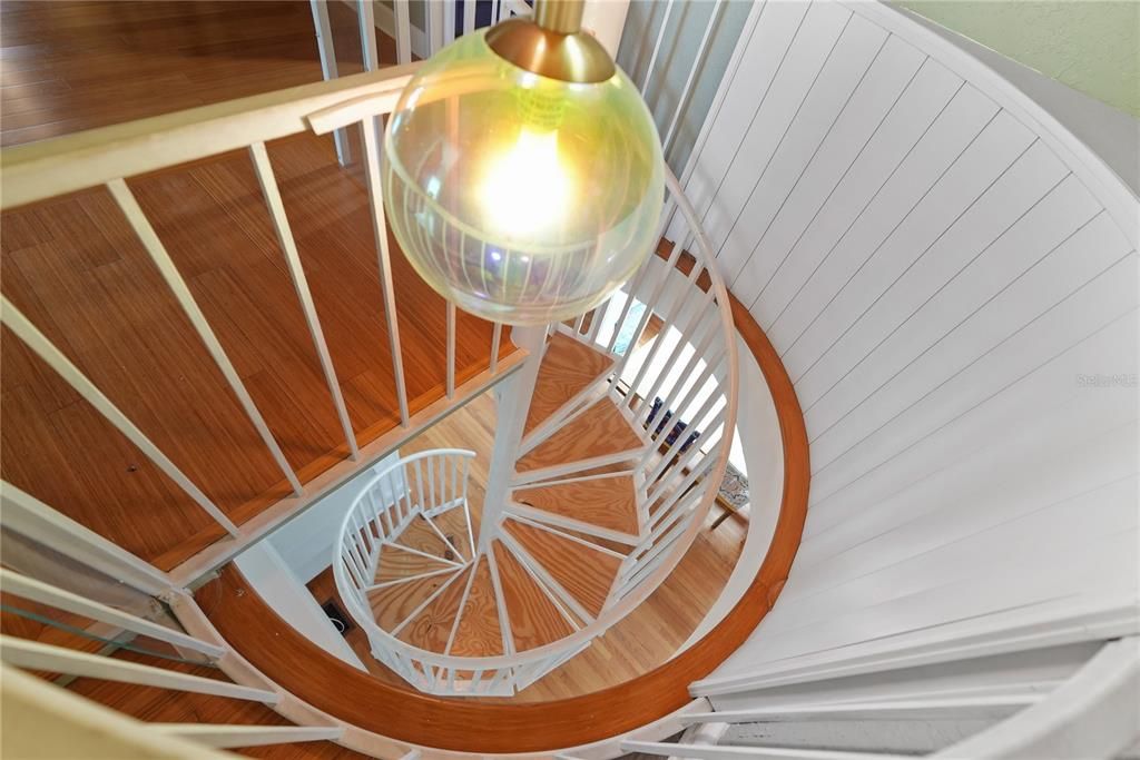 For Sale: $849,000 (5 beds, 2 baths, 2376 Square Feet)