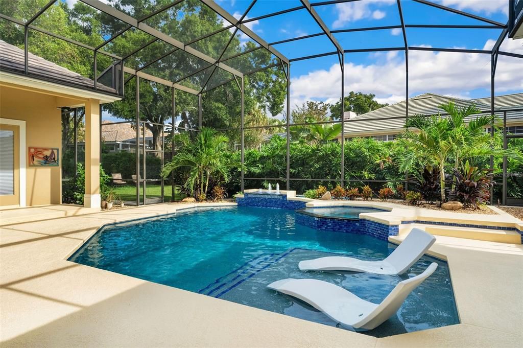 合同活跃: $1,195,000 (5 贝兹, 4 浴室, 4277 平方英尺)