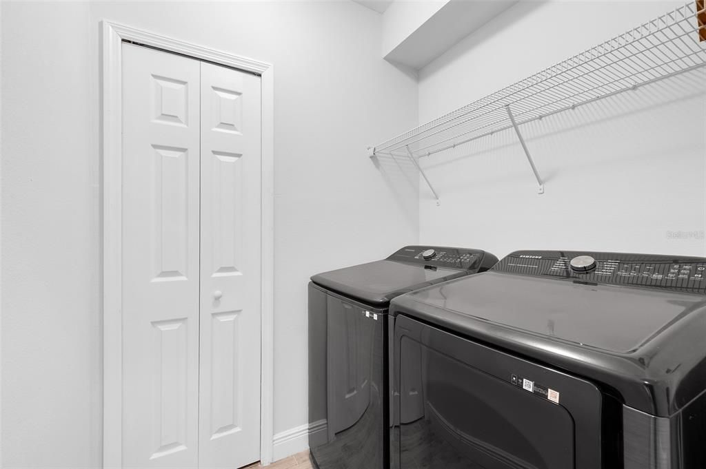 待售: $334,799 (4 贝兹, 2 浴室, 1605 平方英尺)