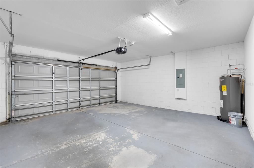 待售: $334,799 (4 贝兹, 2 浴室, 1605 平方英尺)