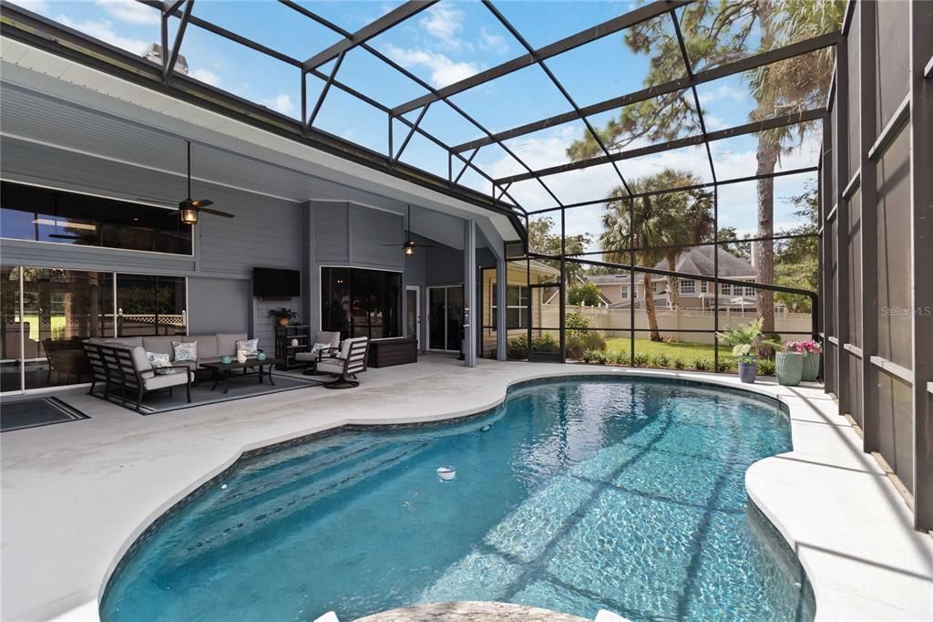 For Sale: $750,000 (4 beds, 2 baths, 2438 Square Feet)