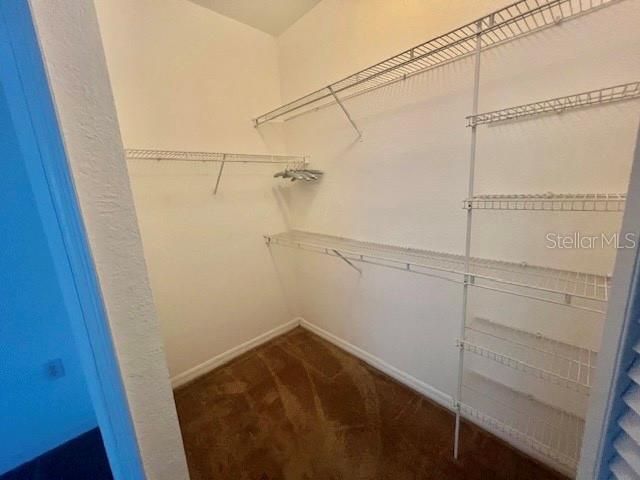 For Rent: $1,225 (1 beds, 1 baths, 707 Square Feet)