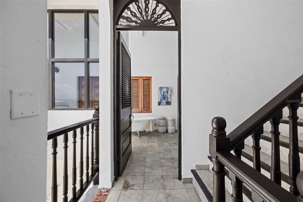 En Venta: $1,800,000 (3 camas, 3 baños, 1998 Pies cuadrados)