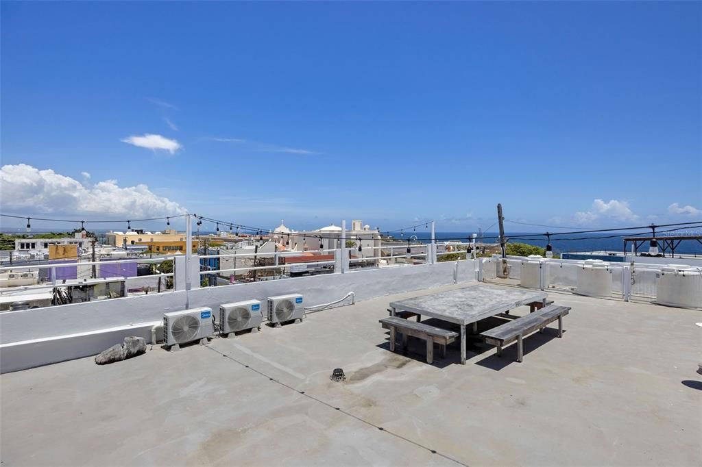 En Venta: $1,800,000 (3 camas, 3 baños, 1998 Pies cuadrados)